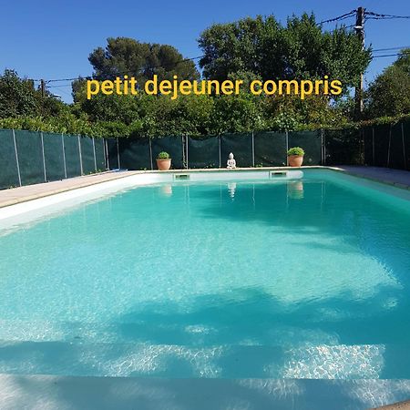 Appartement Cap au Sud-Grand Large 35m2 à Nîmes Extérieur photo